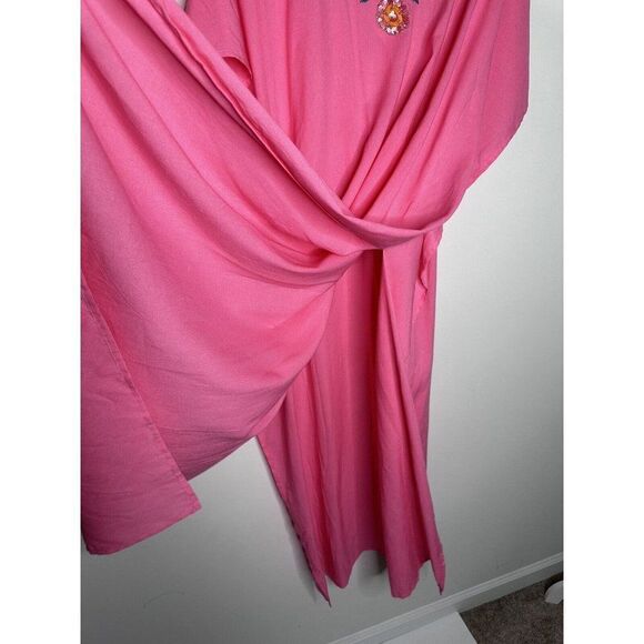 70s Style Caftan Embroidered V-Neck Mrs Roper Pink S/M Barbiecore Boho Chic - Picture 7 of 9